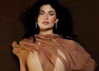 Kylie Jenner’s Success in Fashion, Family, and Dating: A Fun and Private Journey news-14082024-025424