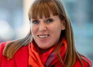 Rayner Accused of Breaking Ministerial Code for Seeking Civil Servants’ Help in House Move rayner-accused-of-breaking-ministerial-code-for-seeking-civil-servants-help-in-house-move