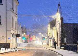 Snow Warning: Freezing Temperatures Hit UK in Latest Weather Update snow-warning-freezing-temperatures-hit-uk-in-latest-weather-update