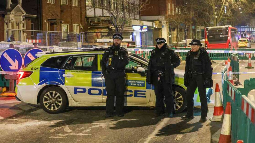 63-year-old-man-killed-in-wetherspoons-pub-ncident-suspect-arrested