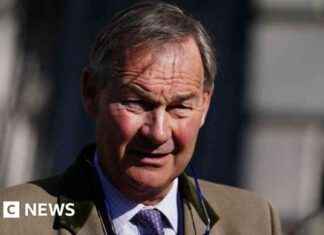 Lawyer Contradicts MP Lowe on Reform UK Row lawyer-contradicts-mp-lowe-on-reform-uk-row