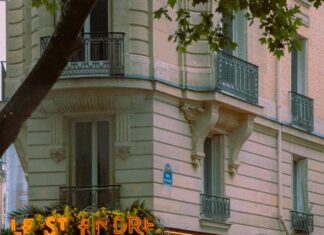 Dans Le Noir London: Discover The Thrilling Dark Dining Experience