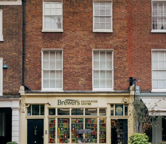 Winchmore Hill London United Kingdom: Discover Hidden Local Gems