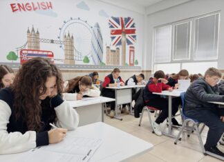 Elizabeth School Of London: Discover Why It’s The Top Choice For Students