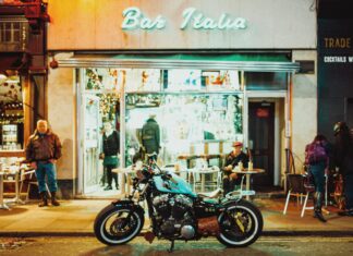 Old Street London: Discover Hidden Gems and Vibrant Nightlife Secrets