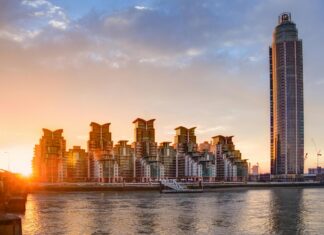 Vauxhall District London: Discover Hidden Gems and Local Secrets