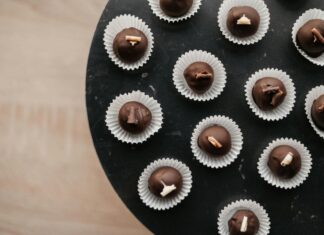 Dark Sugars London: Discover Irresistible Sweet Treats Today!