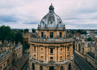 London To Oxford Train: Discover The Ultimate Travel Experience