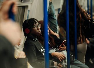 London Tube Status: Discover Live Updates and Essential Tips!